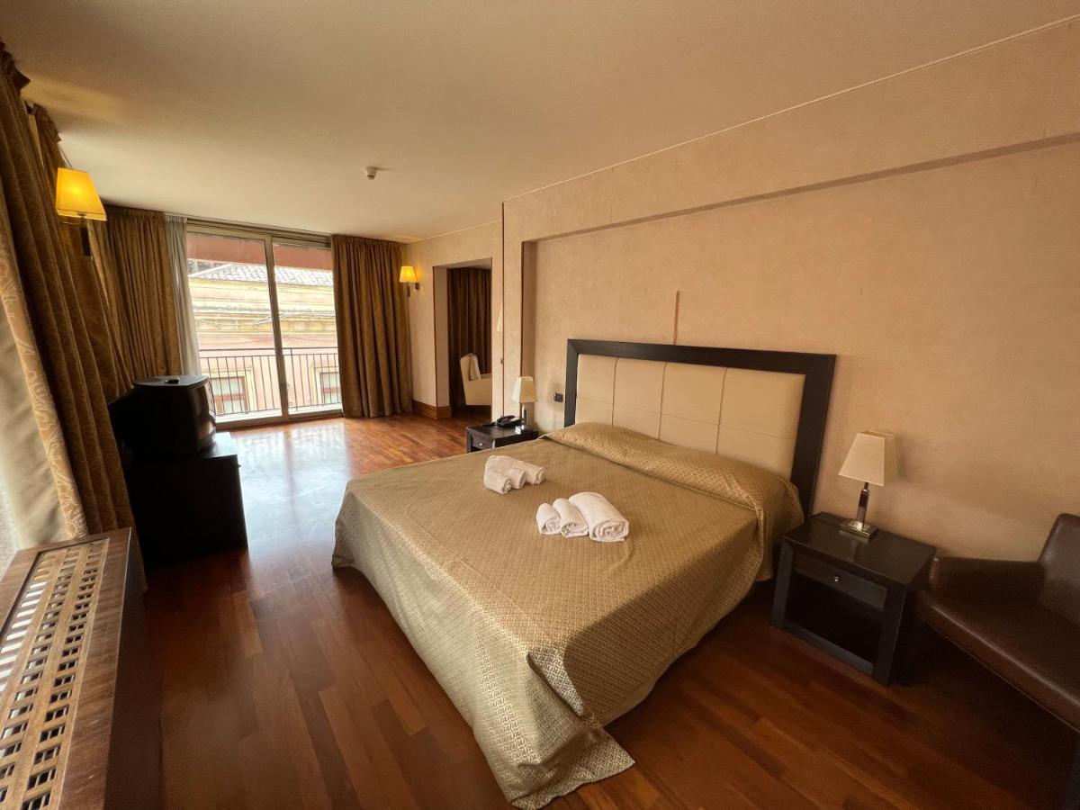 Hotel La Fenice Belpasso Ngoại thất bức ảnh