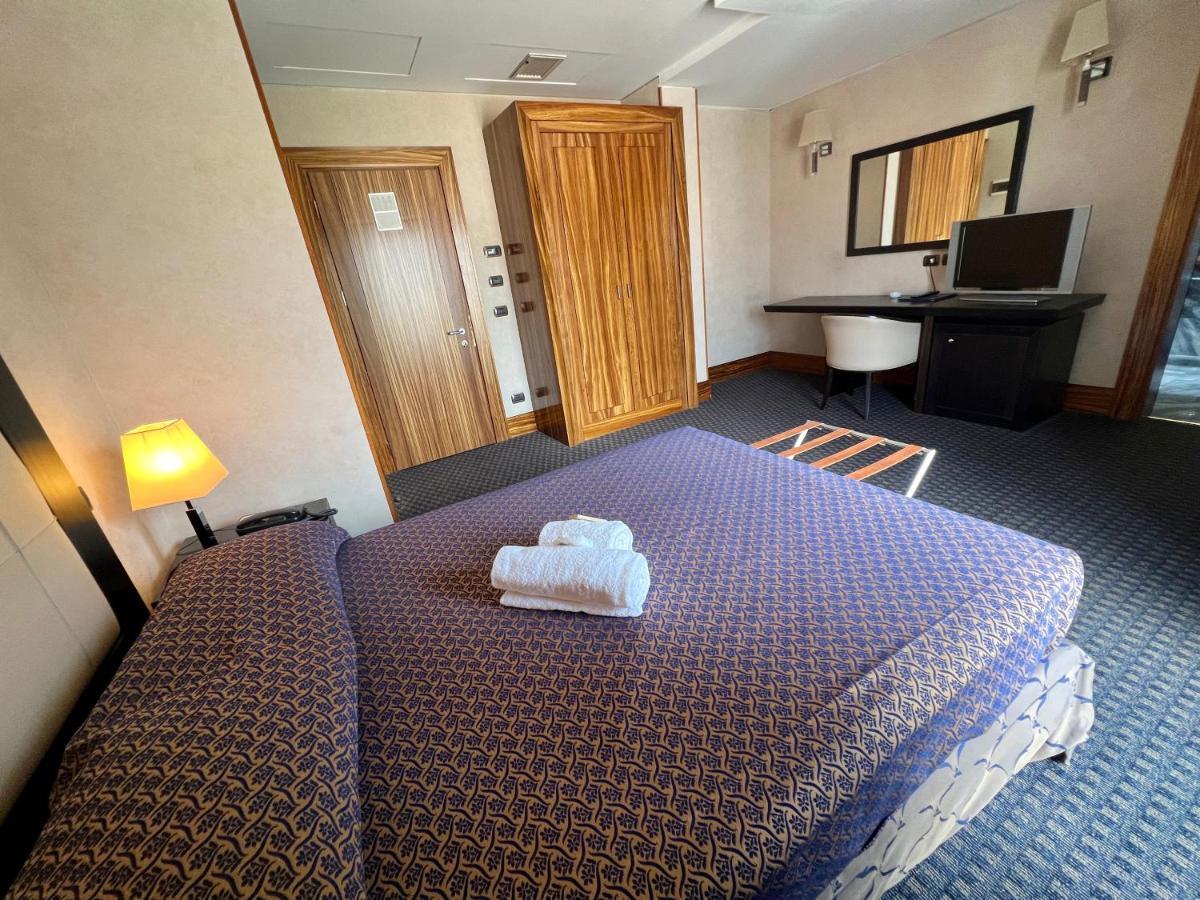 Hotel La Fenice Belpasso Ngoại thất bức ảnh